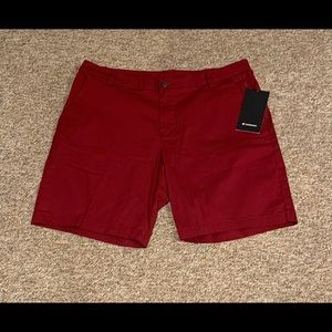 Men’s Red Lululemon Commission shorts Size 36